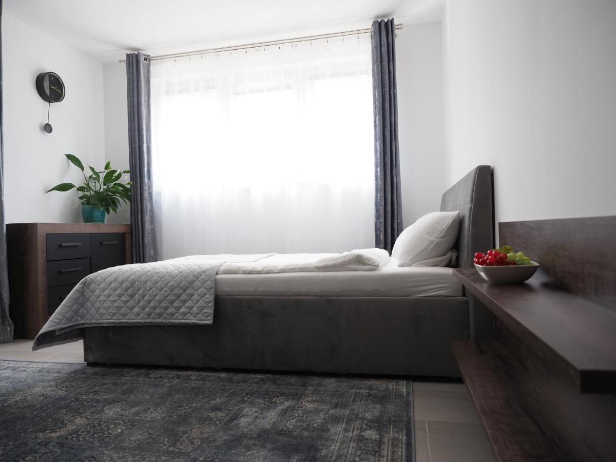 ורוצלב Adobe Apartment - Przytulny I Free Parking מראה חיצוני תמונה