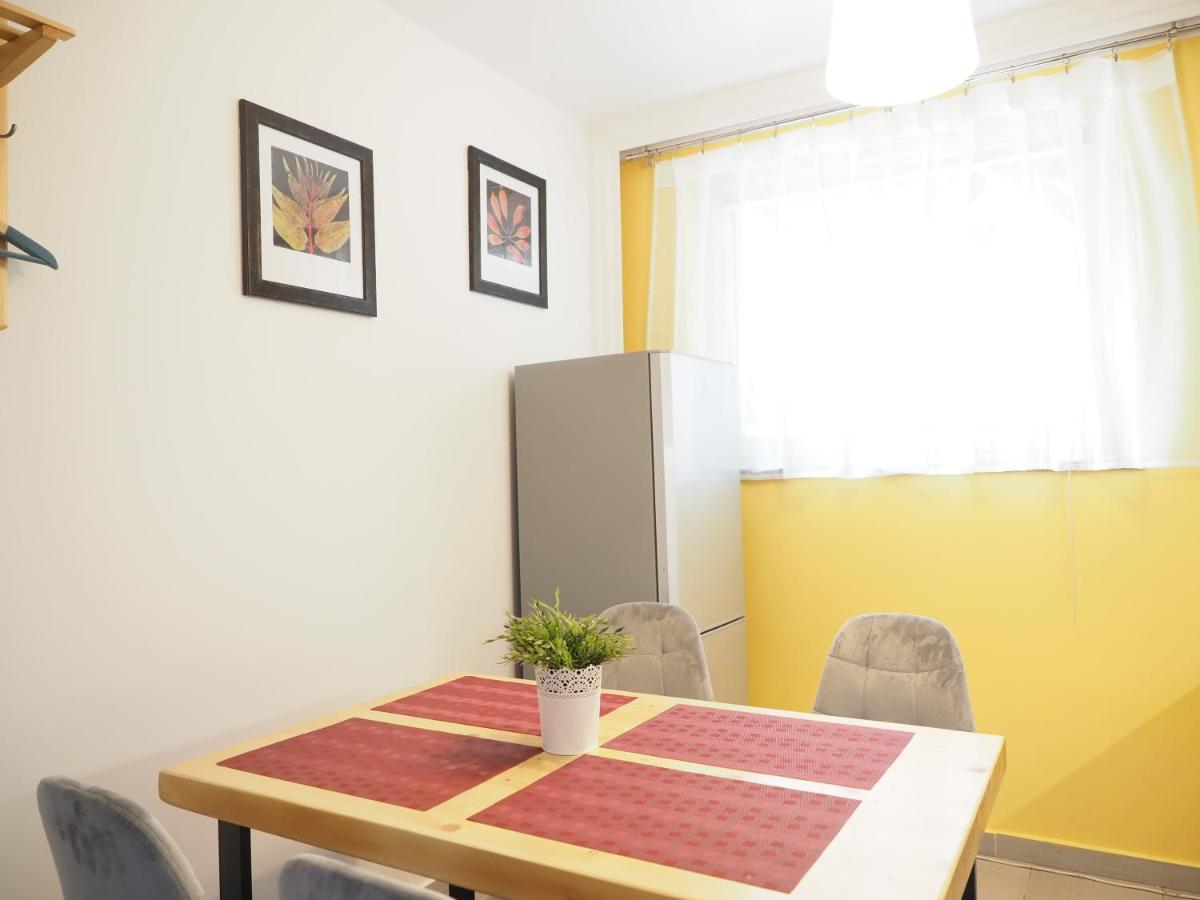 ורוצלב Adobe Apartment - Przytulny I Free Parking מראה חיצוני תמונה