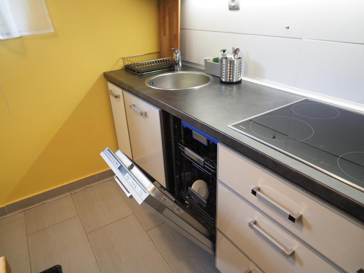 ורוצלב Adobe Apartment - Przytulny I Free Parking מראה חיצוני תמונה